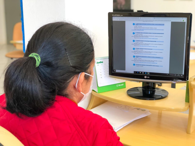 SERVIDORAS PARTICIPAM DE SEMINÁRIO DE EDUCAÇÃO FISCAL